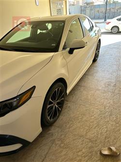 تۆیۆتا کامری